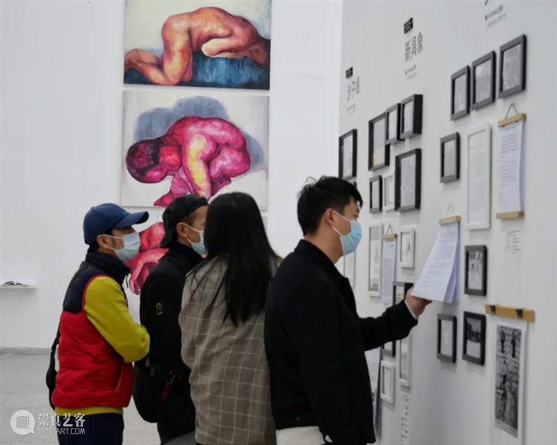 现场 | 蓝顶美术馆三展同期开幕! 成都蓝顶美术馆 现场 蓝顶美术馆三展 同期 ————————————————————————展览 都市 铆钉 艺术 群落 西南 成都 崇真艺客